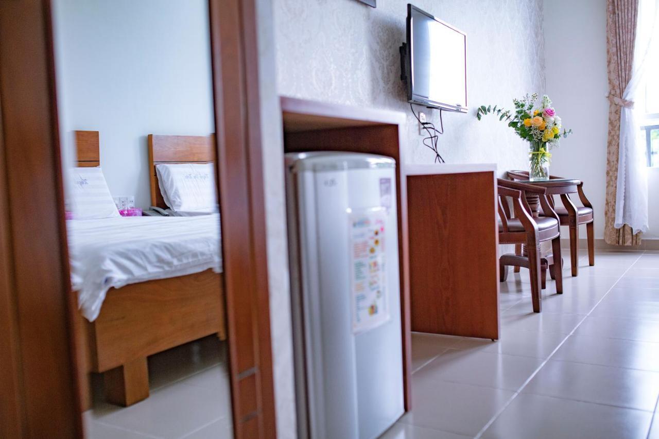 Huynh Duc Hotel Cao Lãnh Zewnętrze zdjęcie